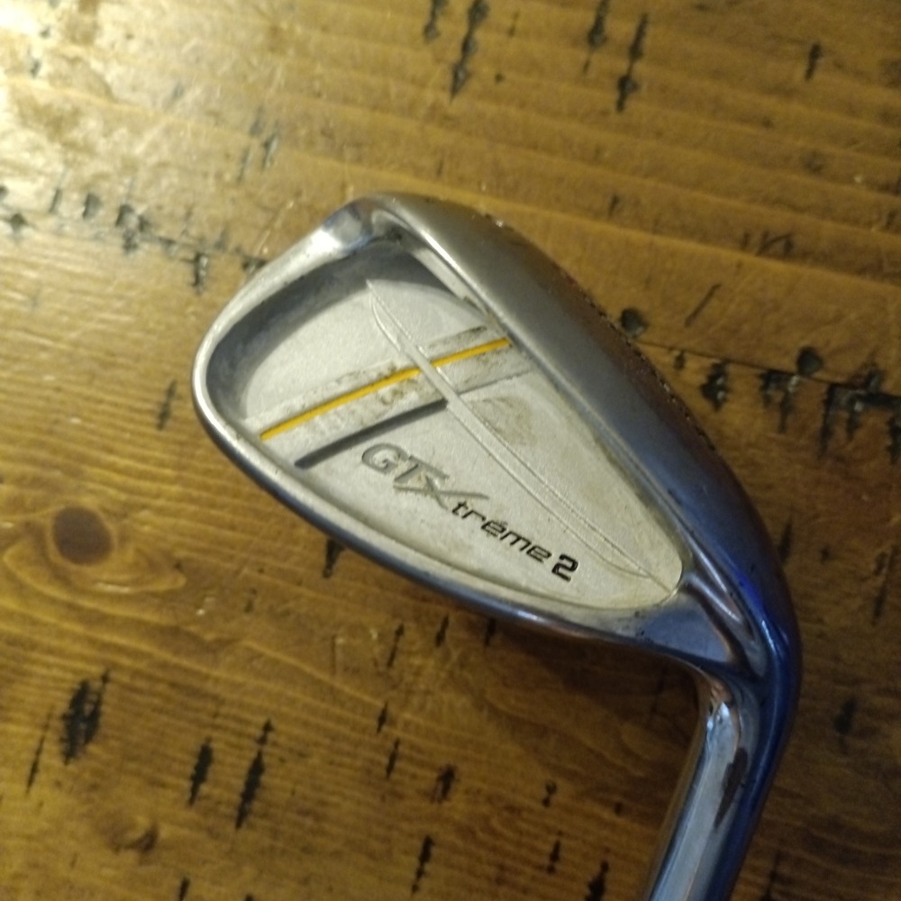 Adams Golf GT Xtreme 2 9 Iron Right Hand Graphite Shaft Yellow Silver
